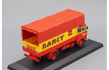 UNIC FIAT 619 "Cirque Rancy" 1979, red / yellow