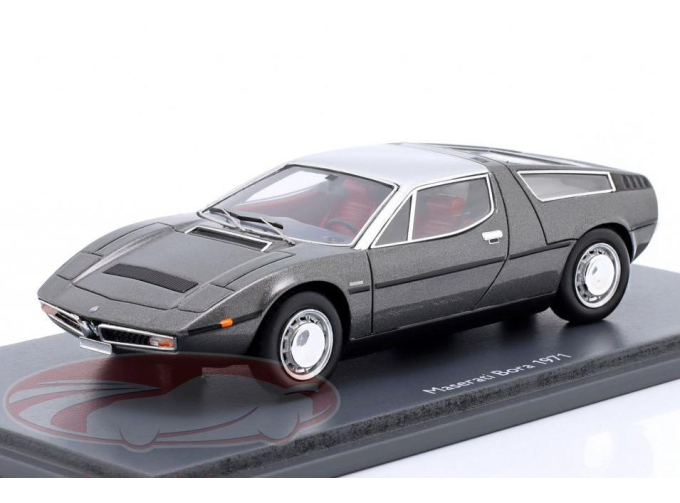 MASERATI Bora (1971), gray metallic / silver