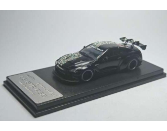 NISSAN GT-R 5V *LB*, camouflage/black