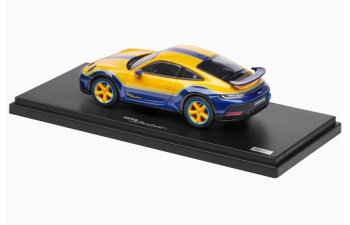 PORSCHE 911 992 Coupe Dakar Special Request (2024), yellow / blue