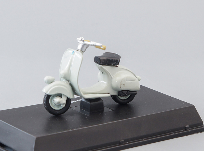 VESPA 98 (1946), light blue