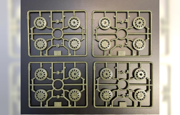 Сборная модель Герои Победы. Советский средний танк Т-34/85
