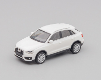 AUDI Q3, glacier white