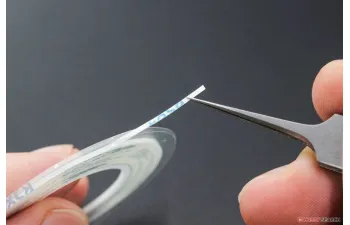 Ультратонкая двухсторонняя лента (1 мм) [Сильноклеящаяся, ширина 1 мм x длина 5 м]