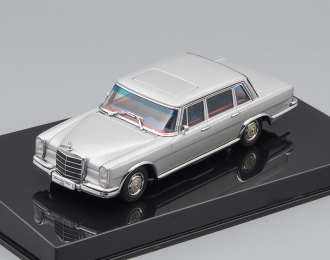 MERCEDES-BENZ 600 SWB 1964, silver 