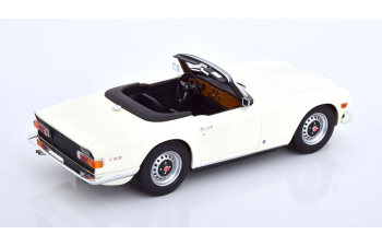 TRIUMPH TR6 Roadster (1969), white