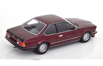 BMW 635 CSI (1982), red-metallic