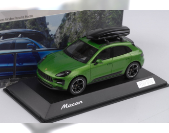 Porsche Macan II 2019 - with roof box (green)