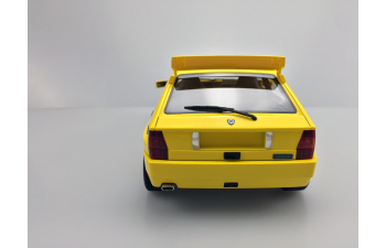 Lancia Delta Integrale Evolution II (yellow)