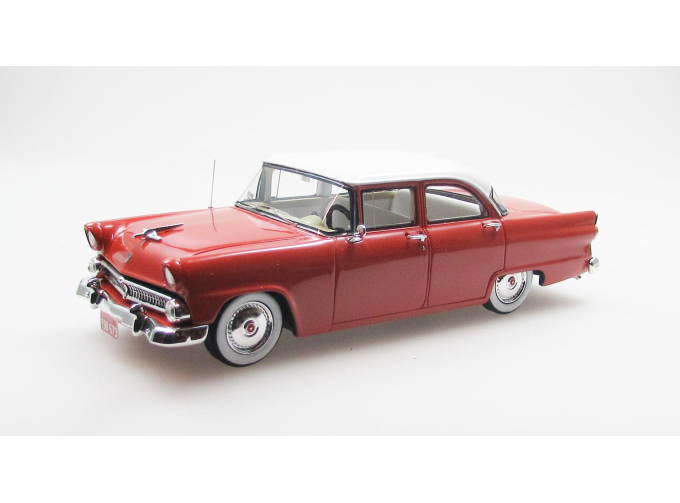 FORD Mainline 4х дверный седан (1955), коричнево-белый