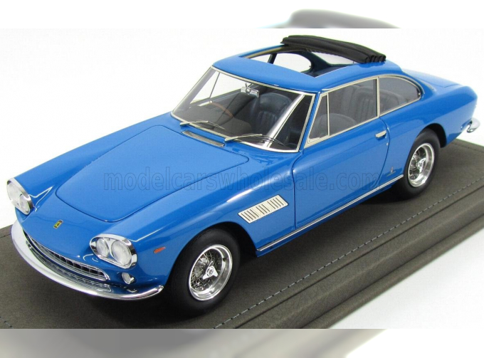 FERRARI 330 Gt 2+2 Open Roof (1965) - Personal Car John Lennon - Con Vetrina - With Showcase, Bluette