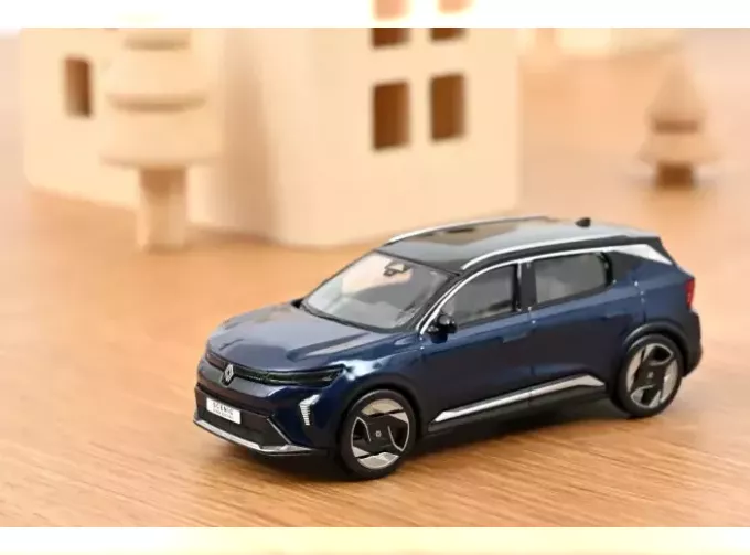 RENAULT Scenic E-tech Full Electric (2024), Midnight Blue