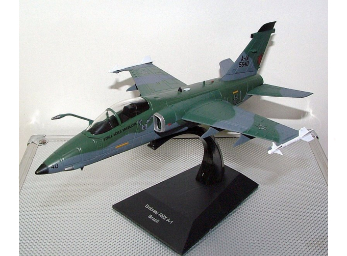 Embraer AMX A-1 Brazil, Легендарные самолеты (спецвыпуск)