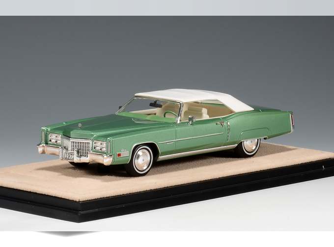 CADILLAC Eldorado Convertible (закрытый) (1972), Sumatra Green Metallic