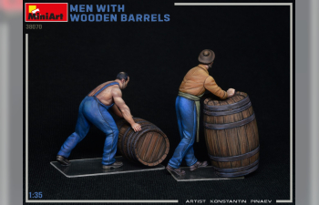 Сборная модель FIGURES Men With Wooden Barrels