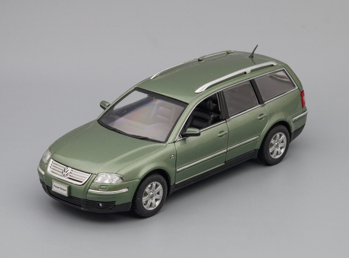 VOLKSWAGEN Passat Variant 2001, green metallic