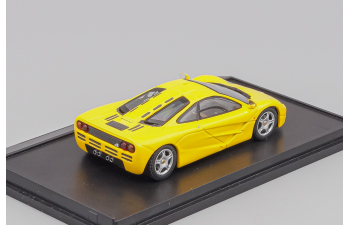 McLAREN 675LT Spider, yellow / grey