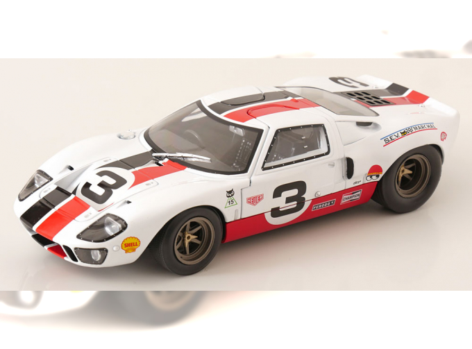 FORD GT40 No 3, Dean