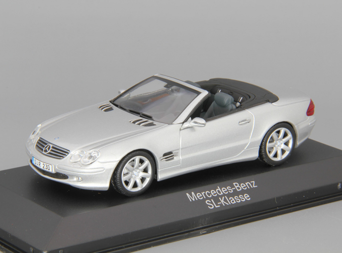 MERCEDES-BENZ SL-Classe R230 (2001), silver