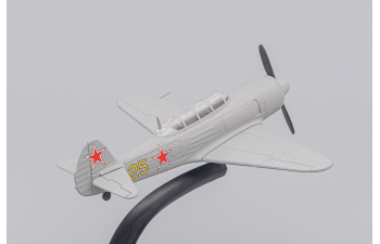 ЯК-11, Легендарые Самолеты 30