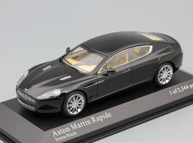 ASTON MARTIN RAPIDE 2010, black