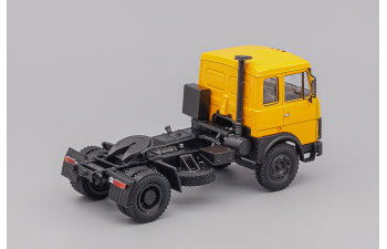 МАЗ 54322 седельный тягач (1985-1988), оранжевый