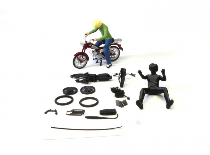 Сборная модель Верховина-4 мопед с фигуркой Сыроежкина