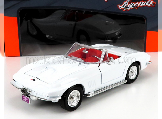 CHEVROLET Corvette Cabriolet (1967), White