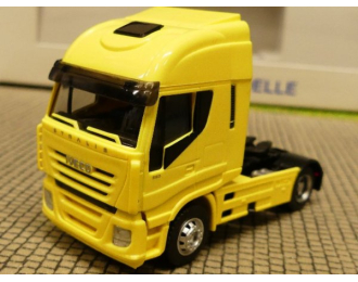 IVECO Stralis II 560 2-Axle Tractor, yellow / black