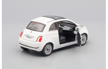 FIAT 500, white