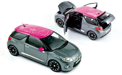CITROEN DS3 2011, Thorium Grey with fuchsia roof