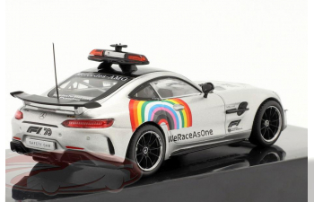 Набор из двух моделей MERCEDES-BENZ AMG GT-R (2020), красный и серебристый