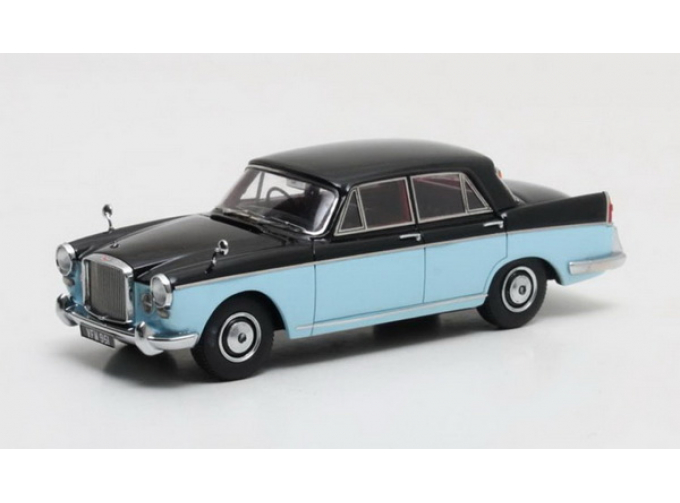 VANDEN Plas Princess 3-litre MKII 1961 Light Blue/Black