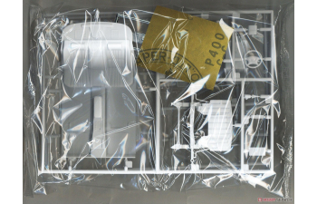 Сборная модель Toyota Crown Majesta '91 Garson