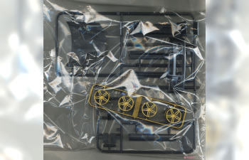 Сборная модель Nissan Skyline R34 GT-R C-West