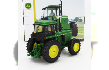 JOHN DEERE 4450 Tractor (1978), Green Yellow