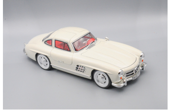 MERCEDES-BENZ 300 SL, белый, 25 см.