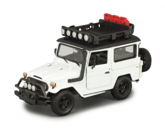 Toyota FJ40 2004 белый