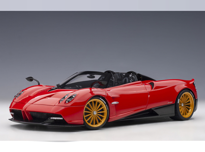 Pagani Huayra Roadster красный