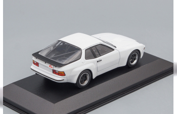 PORSCHE 924 Carrera GTS Presentation (1980), white