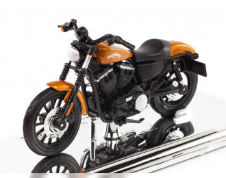 HARLEY DAVIDSON Sportster Iron 883 (2014), orange / black