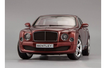 BENTLEY Mulsanne Speed (2014), rubino red