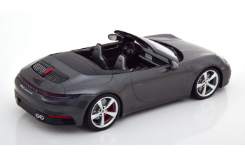 PORSCHE 911 (992) Carrera 4S Convertible (2019), grey metallic