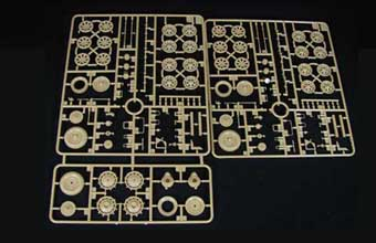 Сборная модель Sd.Kfz.6 - Mittlerer Zugkraftwagen 5t (BN9b) Pioneer Version