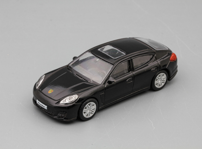 PORSCHE Panamera Turbo, black