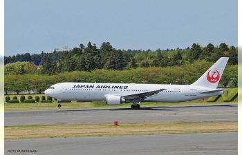 Сборная модель Cамолет Jal B767-300 (NEW Logo Marking)