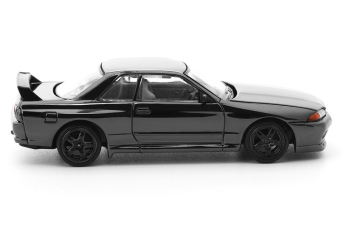 NISSAN Skyline R32 GT-R *The Dark Chrome Series*, dark chrome