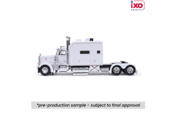 PETERBILT 379 Tractor Truck 3-assi (2002), white