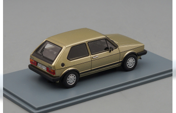 VOLKSWAGEN Golf 1 GTI (1983), biege metallic