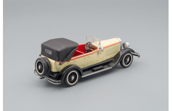 ISOTTA FRASCHINI Tipo 8A Spyder (1926), cream / black